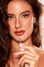 Carica l'immagine nel visualizzatore di Gallery, Skinproof - Balmy Gloss 02
