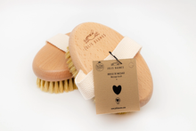 Carica l'immagine nel visualizzatore di Gallery, Spazzola Corpo Massaggio a Secco - Legno Vegano