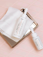 Carica l'immagine nel visualizzatore di Gallery, Ewaly Beauty - Olio Struccante con Mussola di Cotone- 100ml