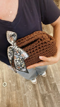 Carica l&#39;immagine nel visualizzatore di Gallery, Mavi - Clutch Brown
