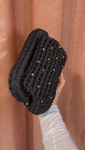 Carica l&#39;immagine nel visualizzatore di Gallery, Mavi Clutch Nera /Strass
