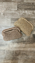 Carica l&#39;immagine nel visualizzatore di Gallery, Mavi - Clutch Gold
