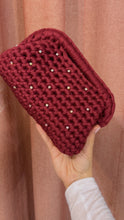 Carica l&#39;immagine nel visualizzatore di Gallery, Clutch  Burgundy Strass
