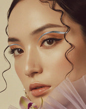 Carica l&#39;immagine nel visualizzatore di Gallery, Fazit Beauty - Eyeliner Silver Patch
