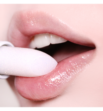Carica l&#39;immagine nel visualizzatore di Gallery, Unleashia - Glacier Lip Balm - Snow Frost
